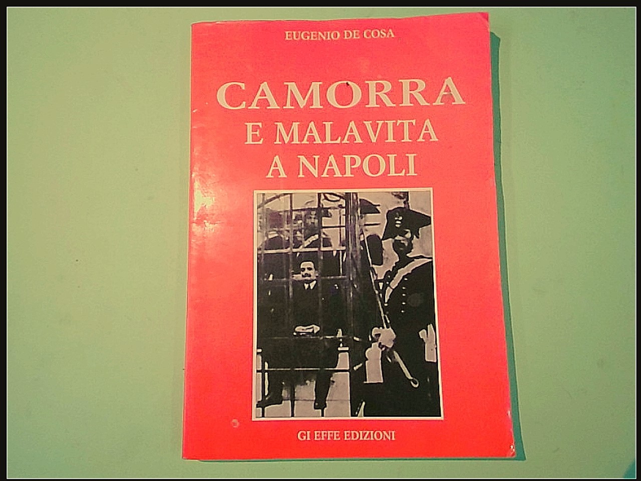 CAMORRA E MALAVITA A NAPOLI