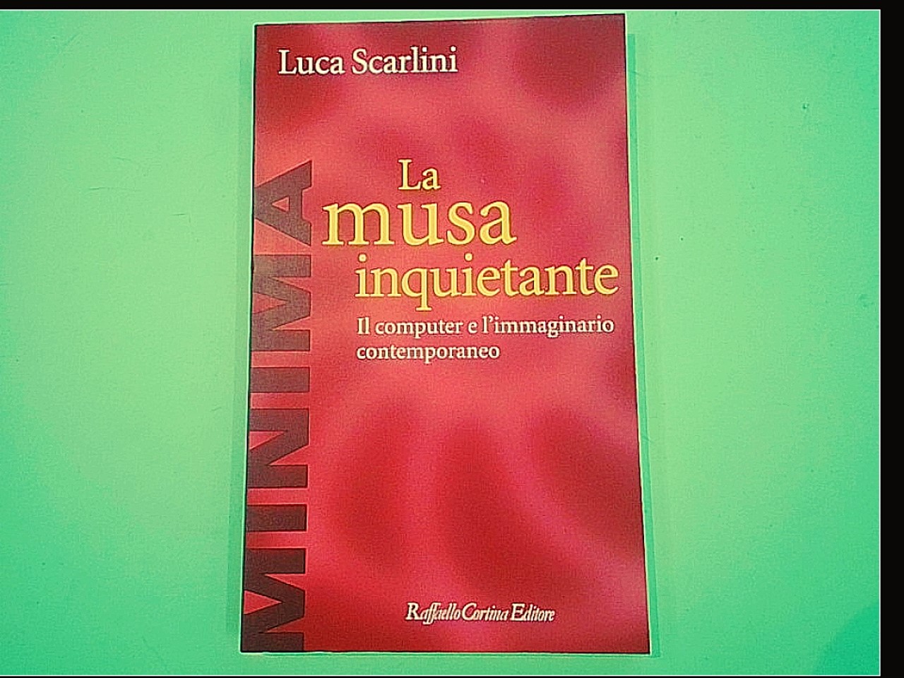 LA MUSA INQUIETANTE