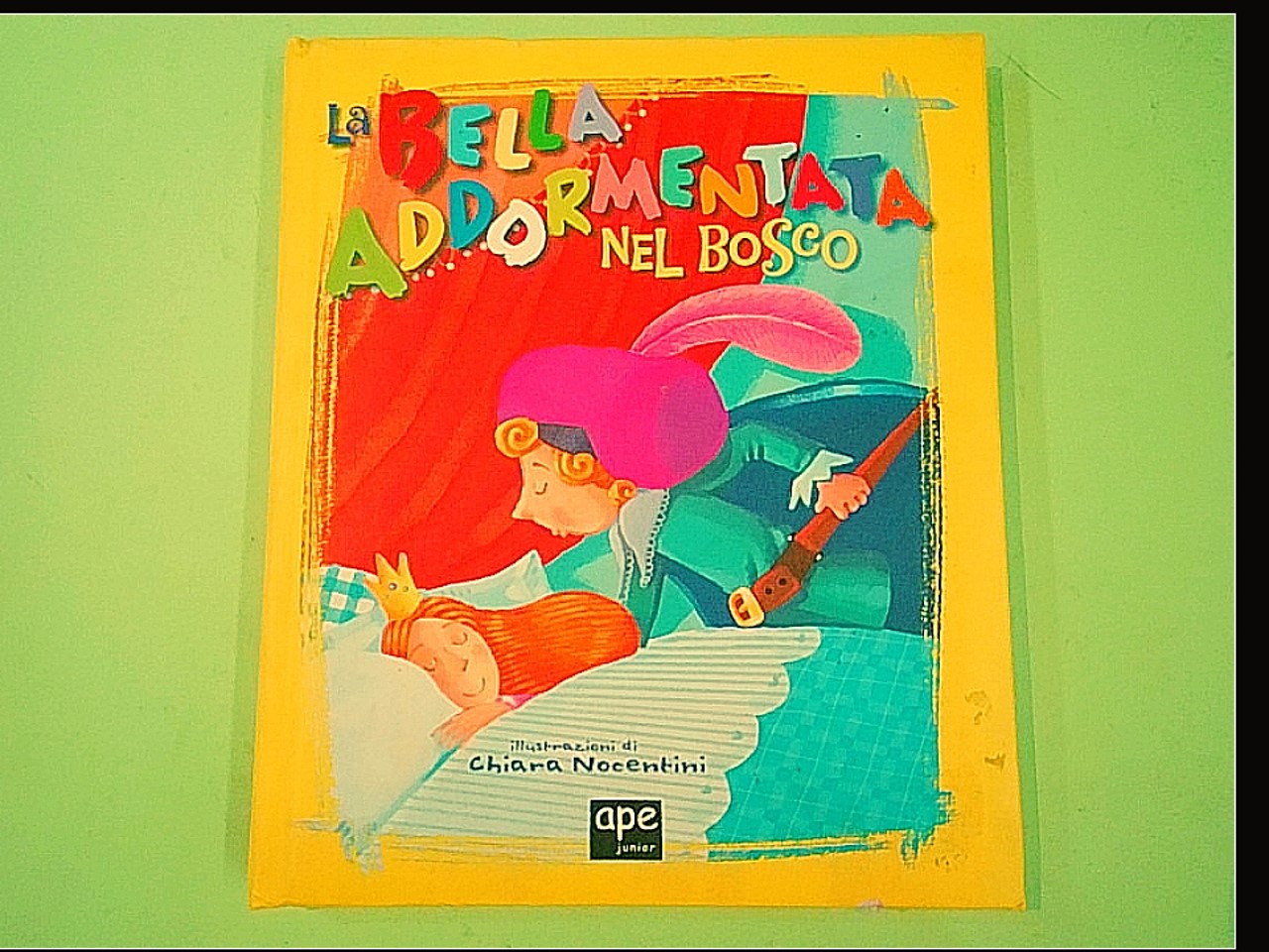 LA BELLA ADDORMENTATA NEL BOSCO