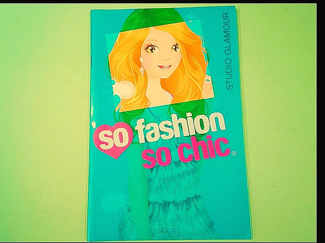 SO FASHION SO CHIC STUDIO GLAMOUR