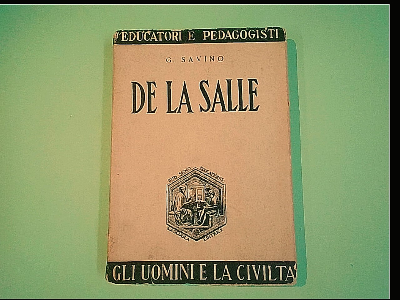 DE LA SALLE