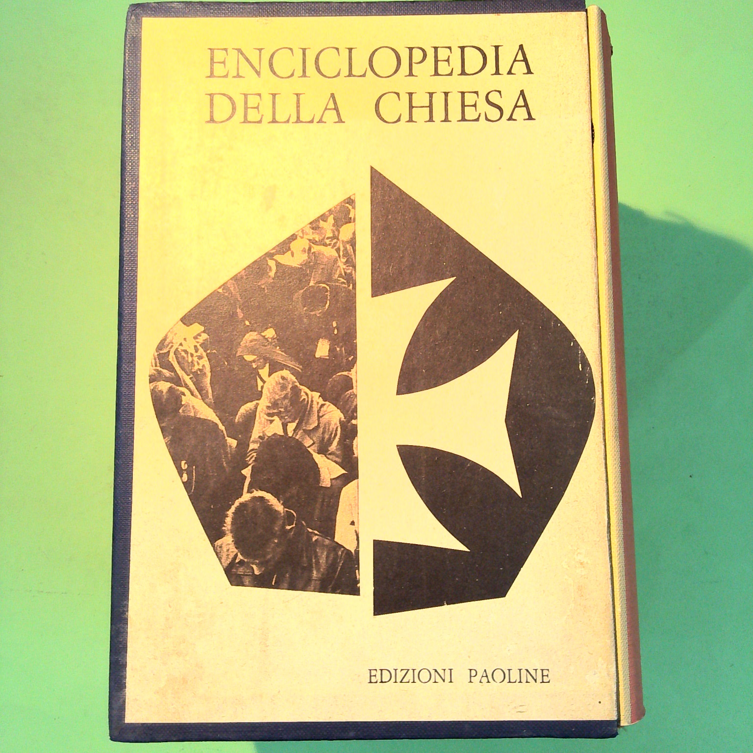 ENCICLOPEDIA DELLA CHIESA 2 VOLUMI E COFANETTO