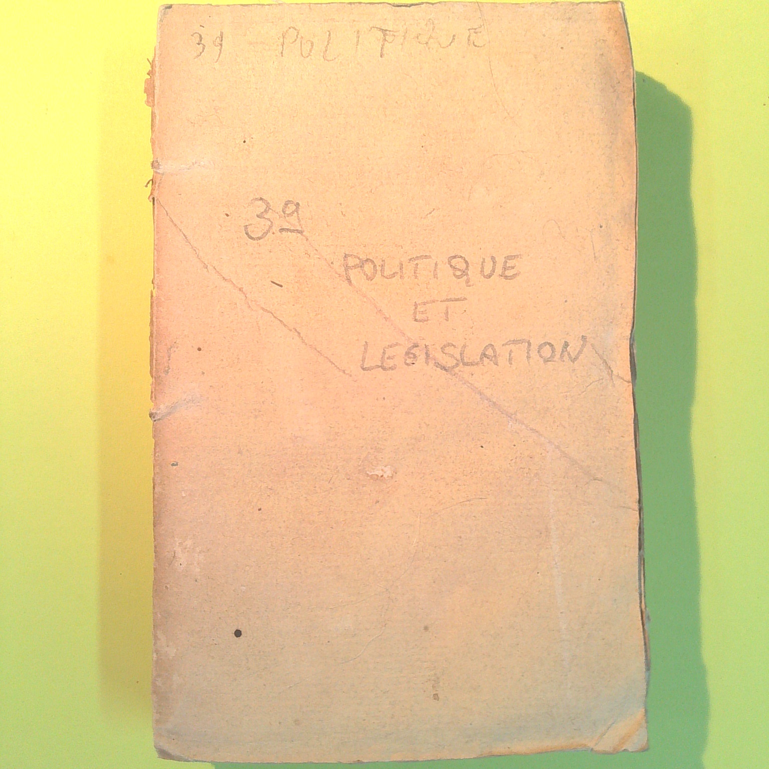 POLITIQUE ET LEGISLATION OEUVRES COMPLETES VOLTAIRE TOMO 39