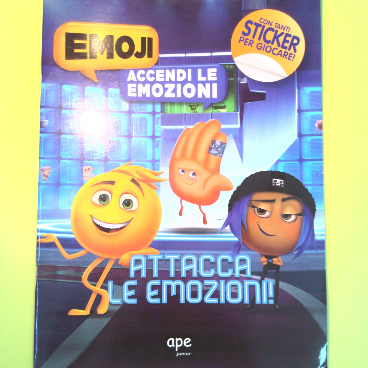 EMOJI ATTACCA LE EMOZIONI