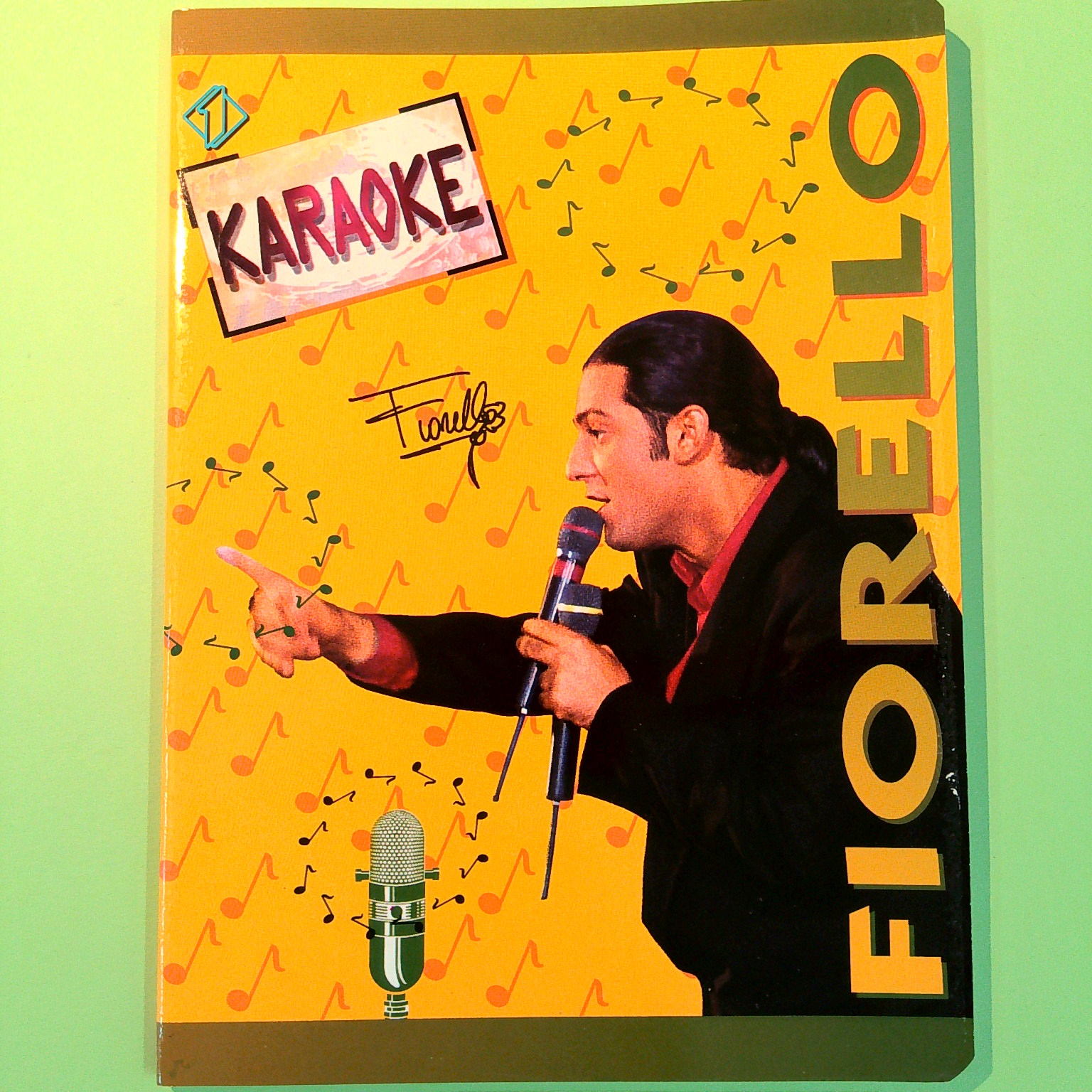 QUADERNO VINTAGE FIORELLO KARAOKE QUADRETTI 4 MM