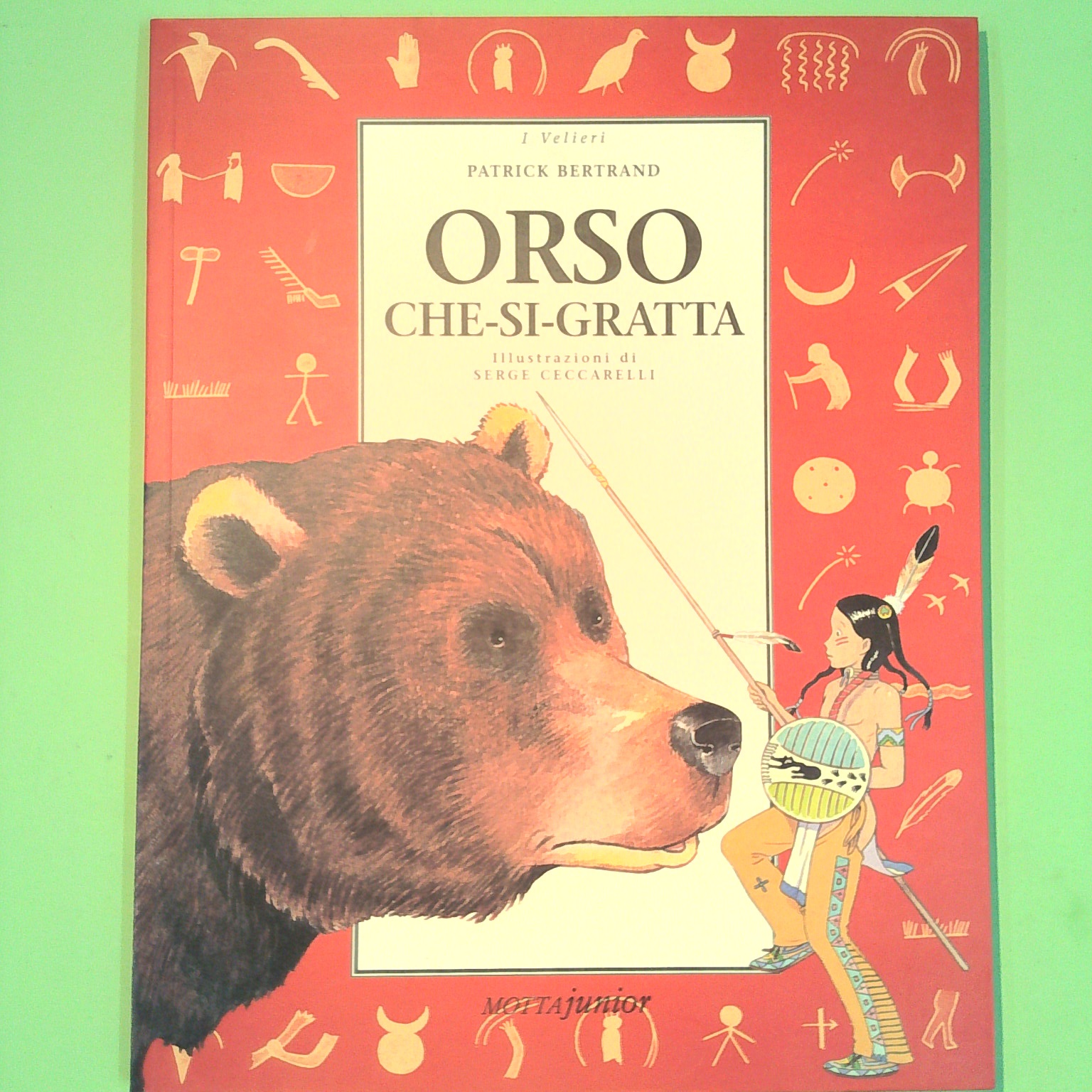 ORSO CHE SI GRATTA
