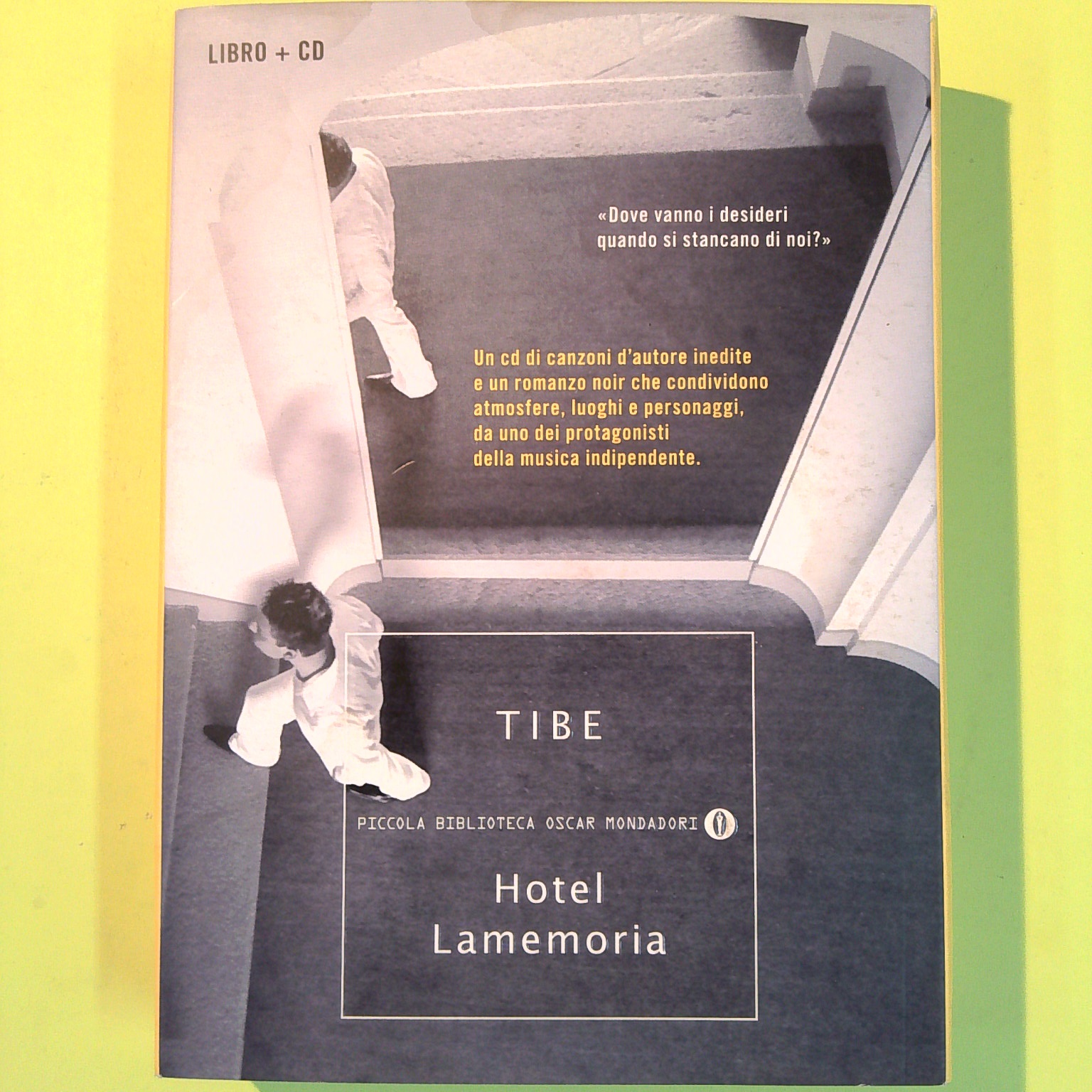 HOTEL LAMEMORIA LIBRO + CD