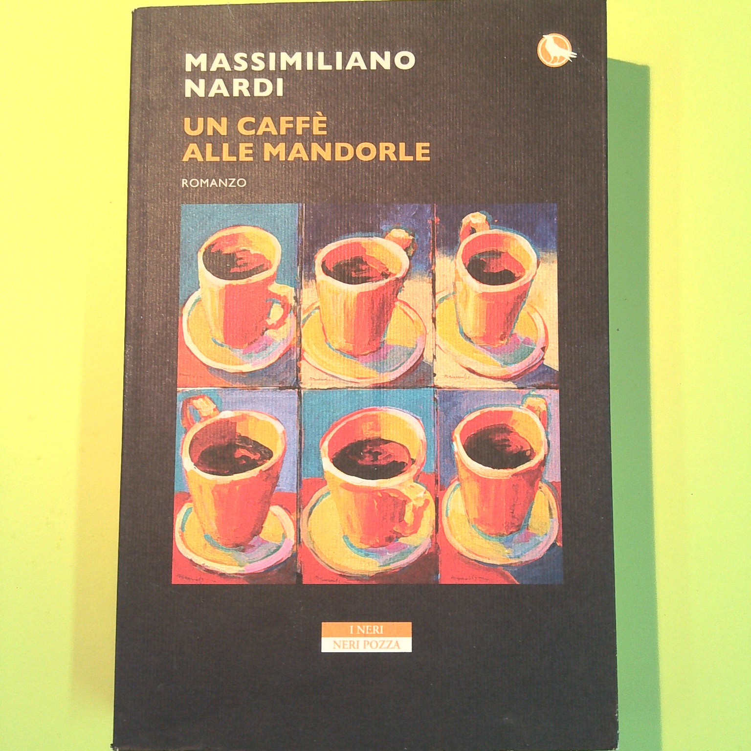 UN CAFFÈ ALLE MANDORLE
