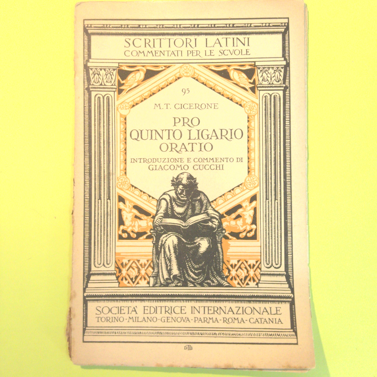 PRO QUINTO LIGARIO ORATIO