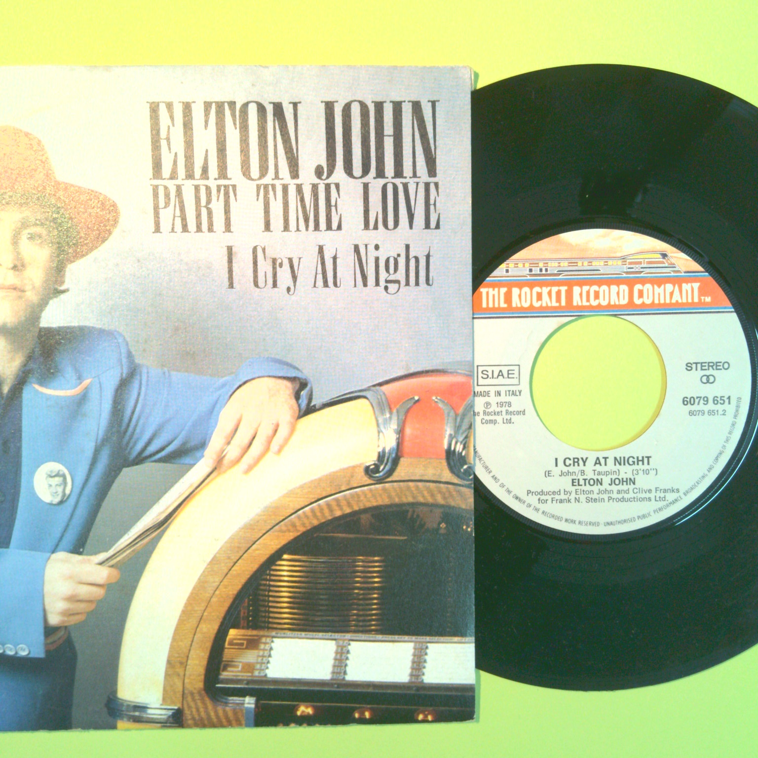 PART TIME LOVE/ I CRY AT NIGHT ELTON JOHN DISCO 45 GIRI 6079 651 1978 - immagine 2