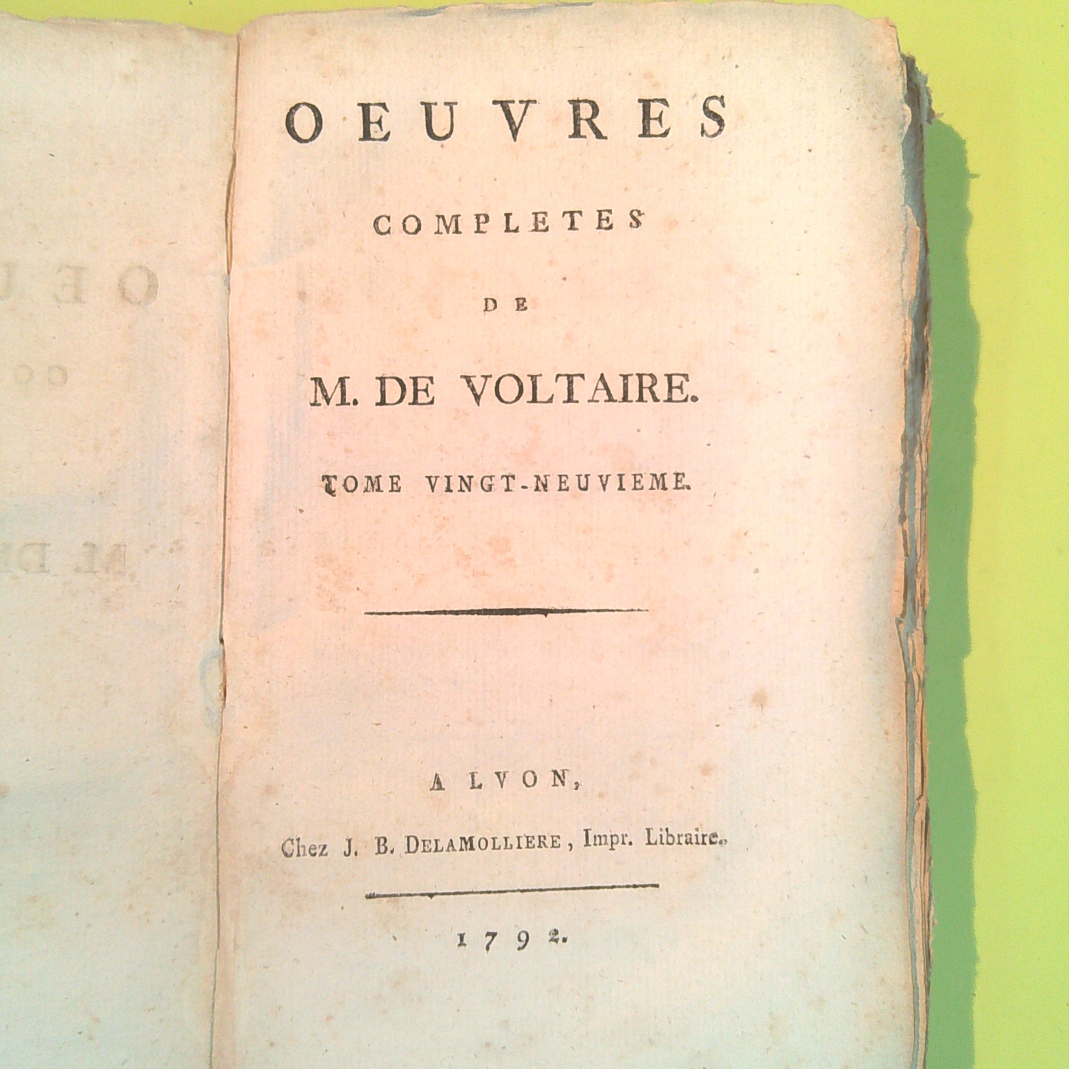 ESSAI SUR LE MOERS T. VIII OEUVRES COMPLETES VOLTAIRE TOMO 29 - immagine 3