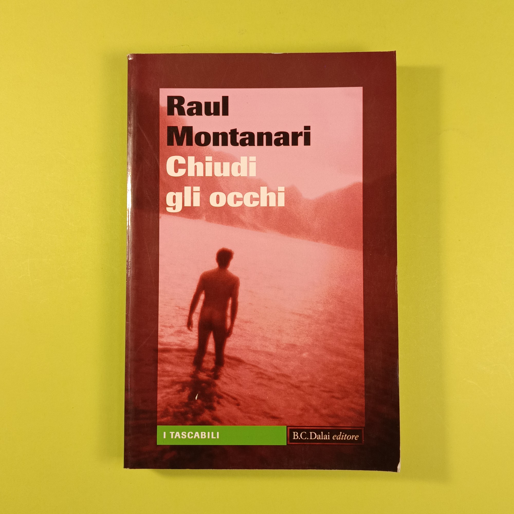 CHIUDI GLI OCCHI