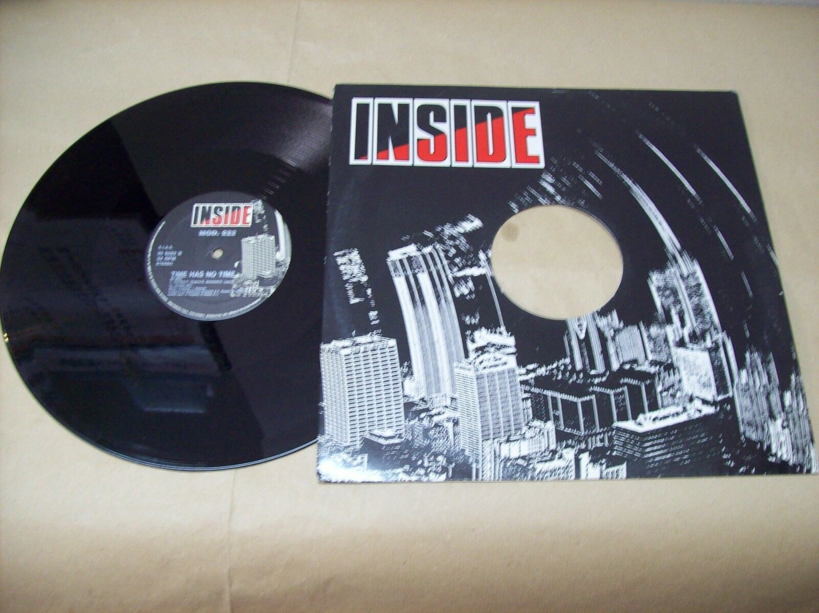 MOD 222 TIME HAS NO TIME INSIDE IN 6092 33 GIRI 1990