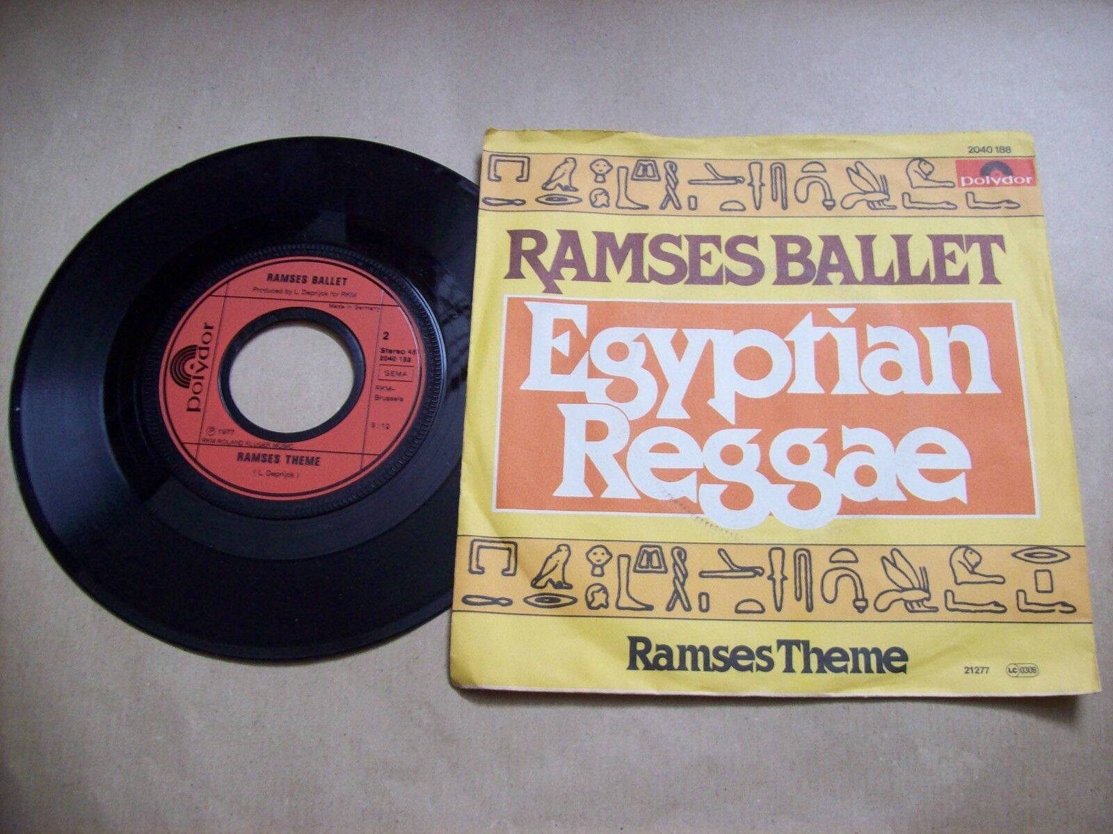 RAMSES BALLET EGYPTIAN REGGAE / RAMSES THEME POLYDOR 2040 188 45 GIRI 1977