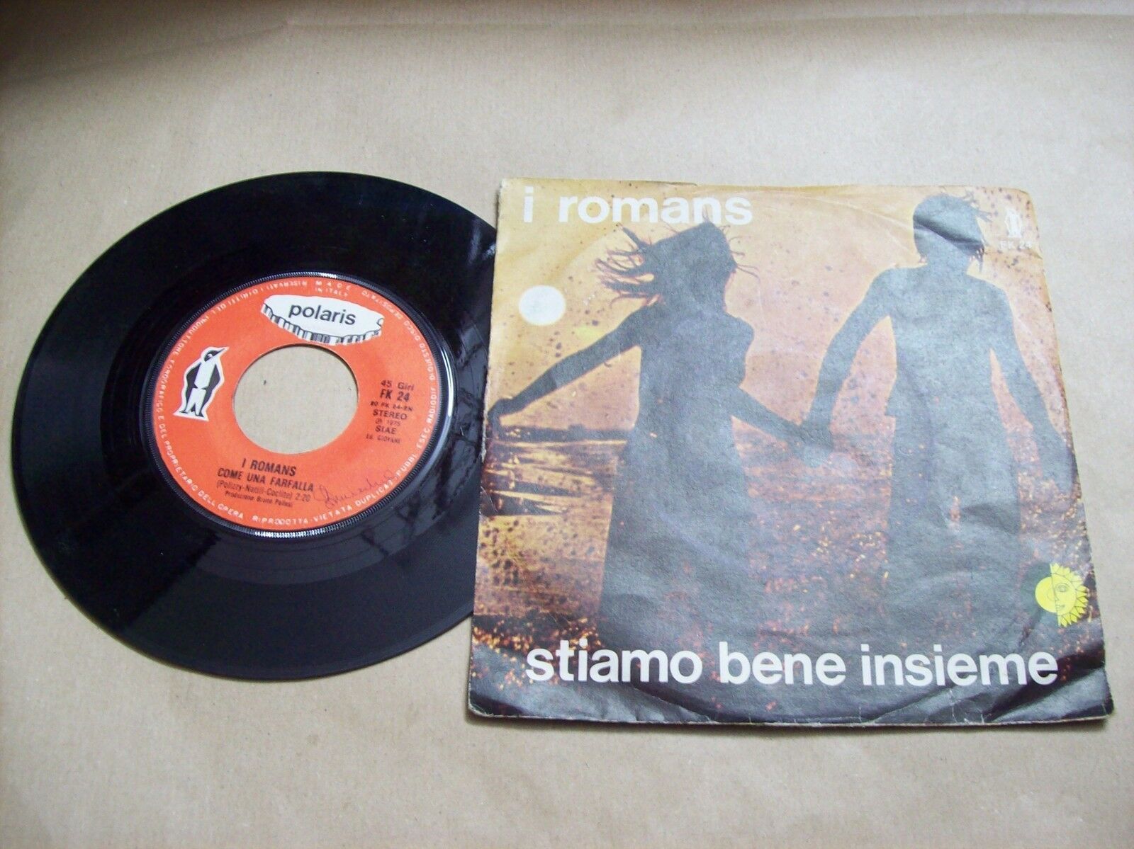 I ROMANS STIAMO BENE INSIEME / COME UNA FARFALLA POLARIS FK 24 45 GIRI 1975