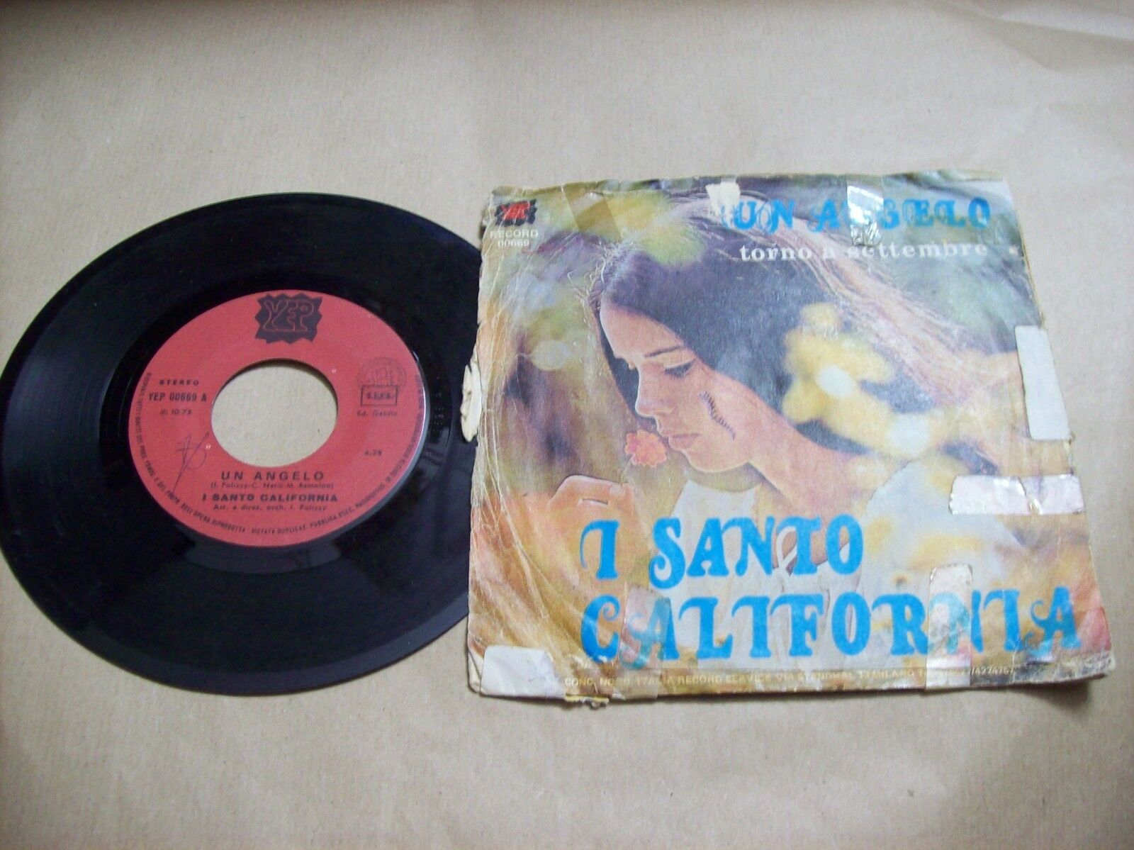 I SANTO CALIFORNIA UN ANGELO / TORNO A SETTEMBRE YEP 00669 45 GIRI 1975