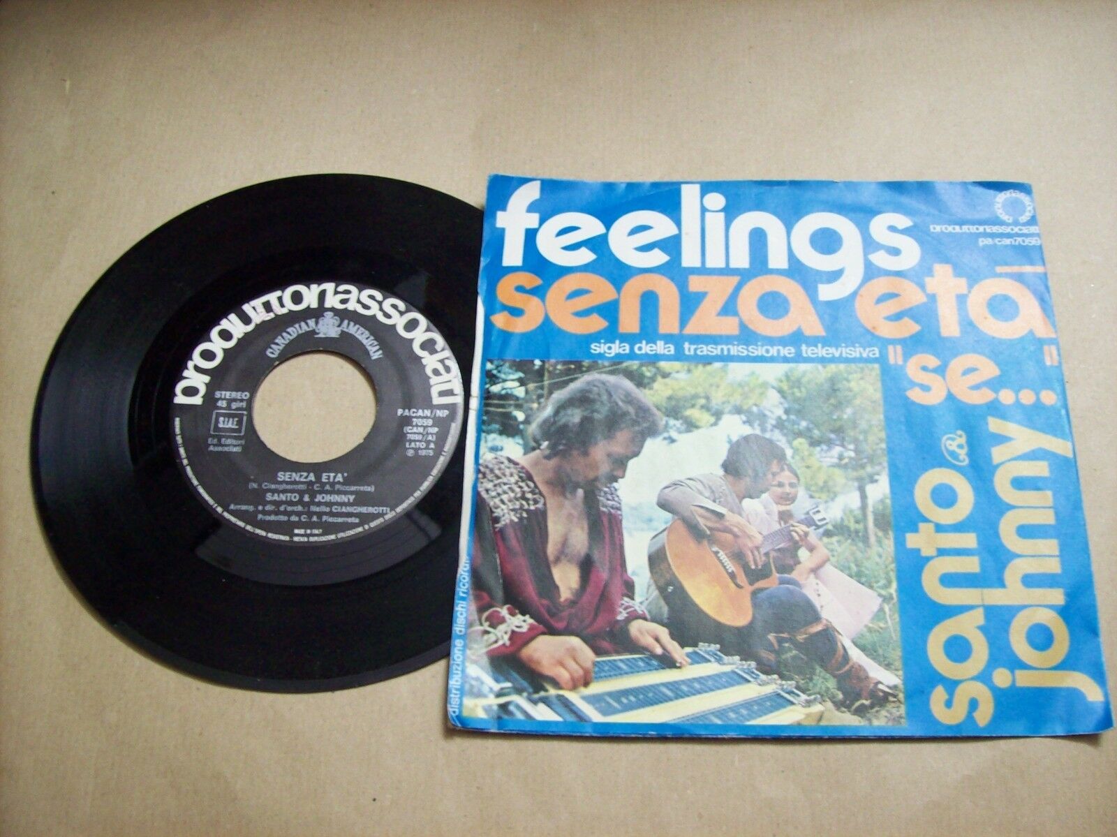 SANTO & JOHNNY FEELINGS / SENZA ETA' PRODUTTORI ASSOCIATI PACAN NP 4059