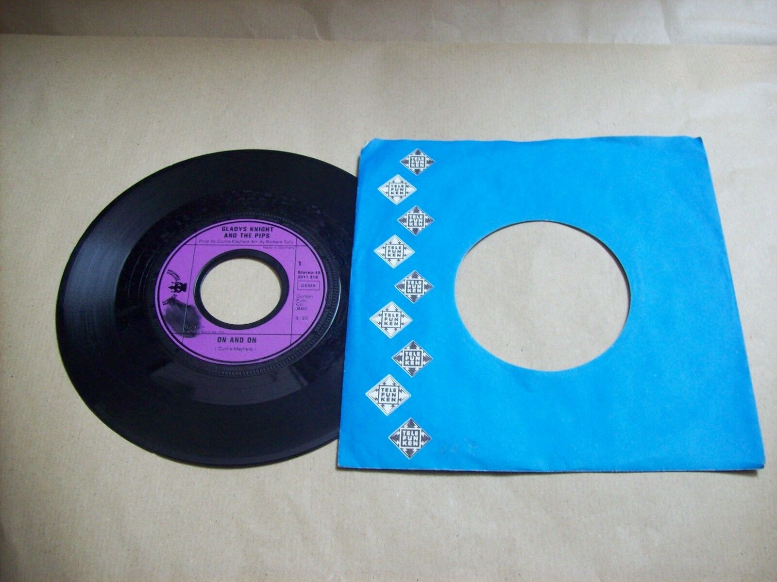 GLADYS NIGHT AND THE PIPS THE MAKINGS OF YOU / ON AND ON BUDDAH RECORDS 2011 216