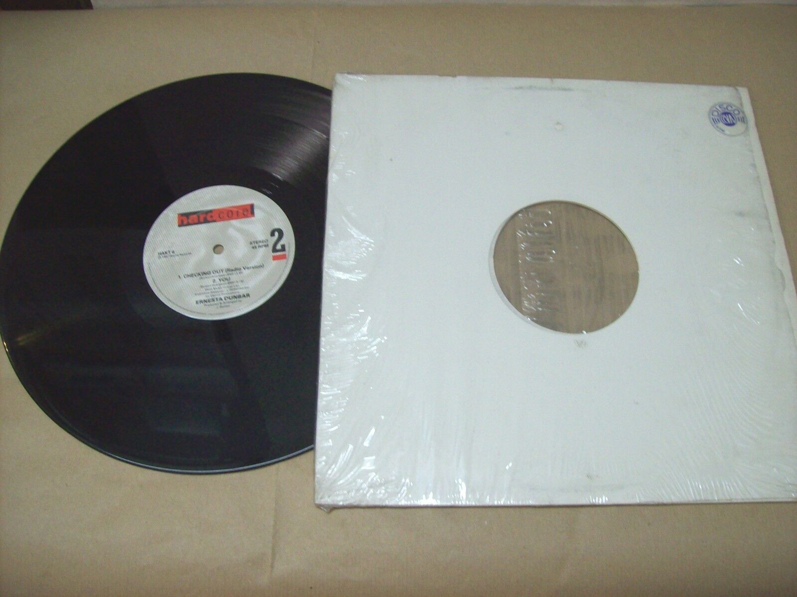 ERNESTA DUNBAR CHECKING OUT HARDCORE HAKT 6 45 GIRI 12"